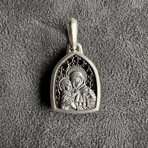 David Yurman St. Anthony Pendant in Sterling Silver & Black Diamonds - Picture 5 of 13